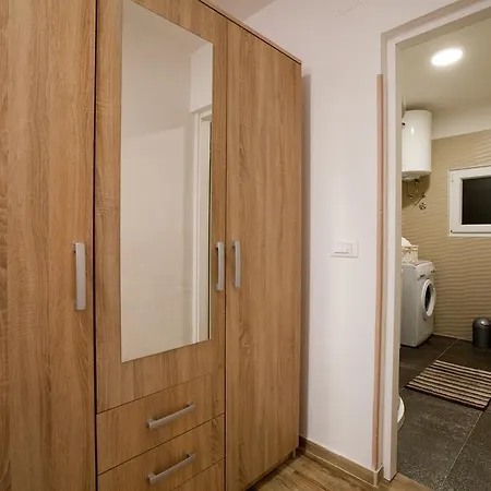 Appartement Irma Forum *