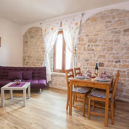 Irma Forum Appartement Pula