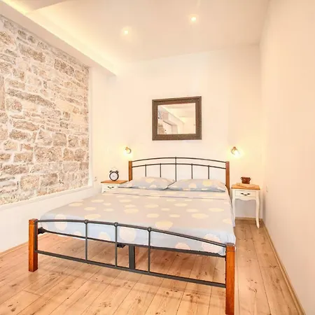 Irma Apartament Pula