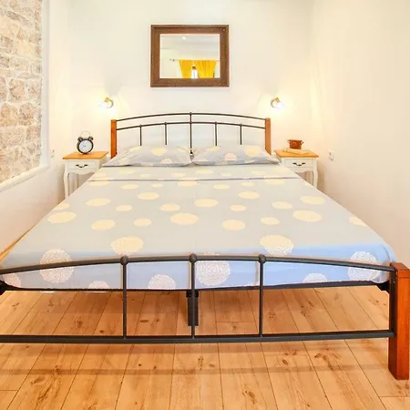 Irma Apartament Pula